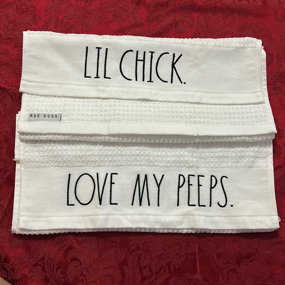 Rae Dunn hand towels